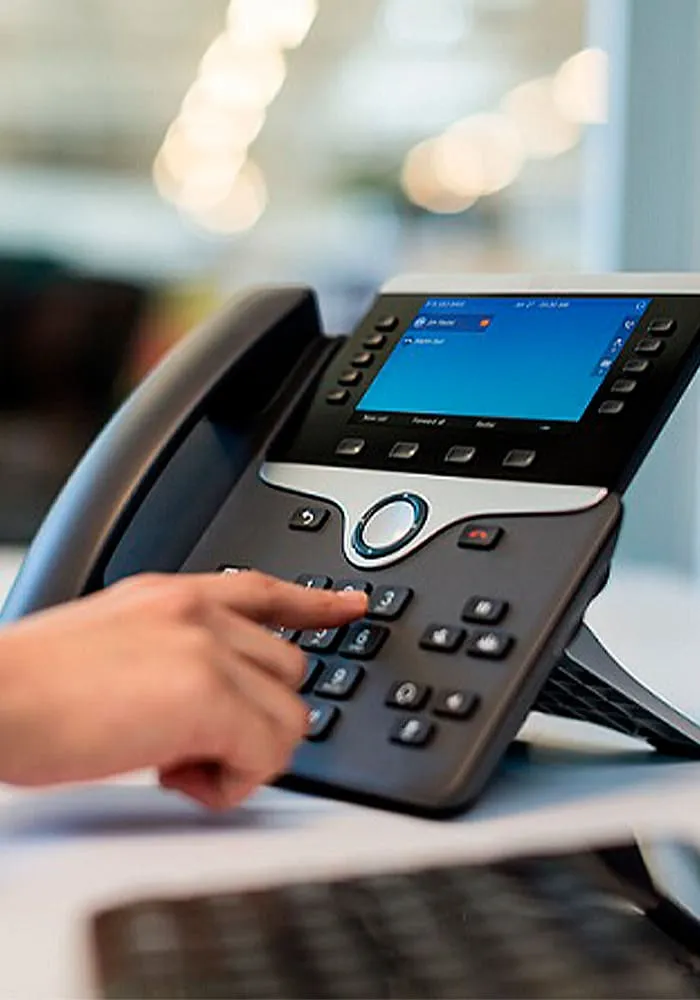 https://www.ceciliabrava.net.pe/images/tic/rt_telefonia.webp